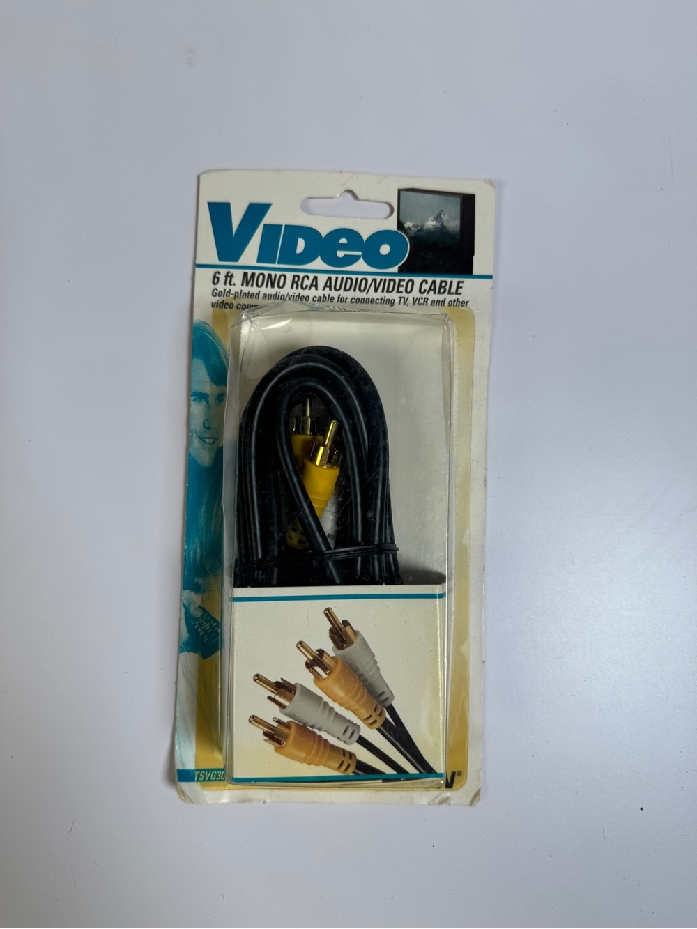 Vintage RCA Audio Video Cable 6 Ft Gold Plated AV Cable